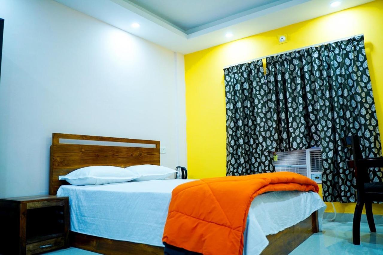 Insignia Beach Resort Premium 1 Bhk Serviced Appartments,The Club Krishna Sea Sight ,Puri Exteriör bild